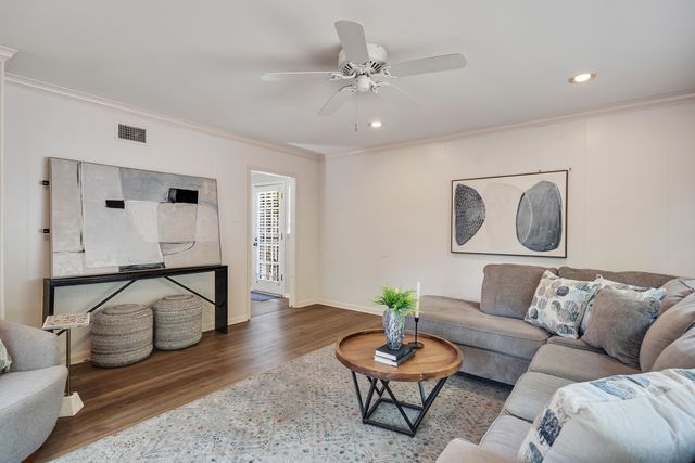 176 CRESTMERE PL, Memphis, TN 38112