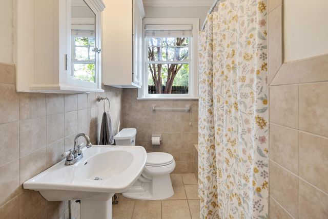 176 CRESTMERE PL, Memphis, TN 38112