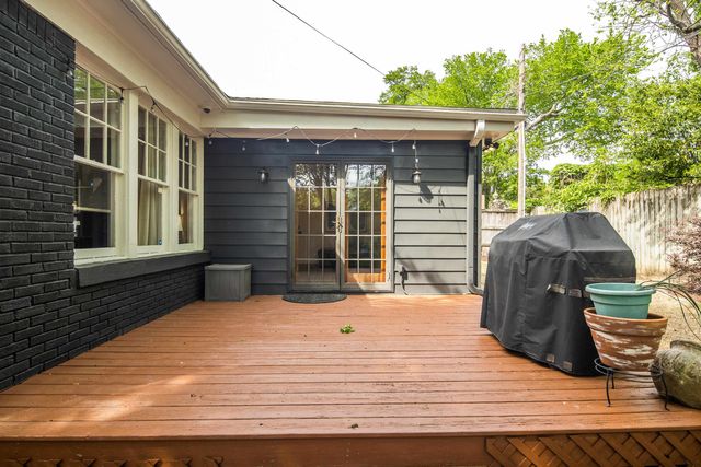 176 CRESTMERE PL, Memphis, TN 38112