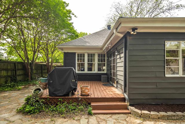 176 CRESTMERE PL, Memphis, TN 38112