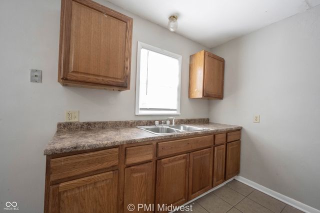 1857 W 60th Street, Indianapolis, IN 46228