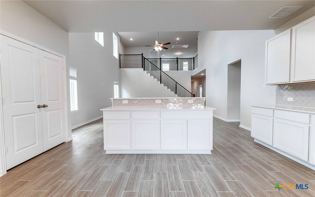 1240 Sweden, Seguin, TX 78155