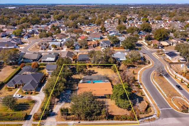 2010 LAKEVILLE ROAD N, Apopka, FL 32703