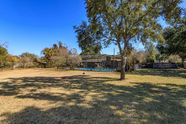 2010 LAKEVILLE ROAD N, Apopka, FL 32703