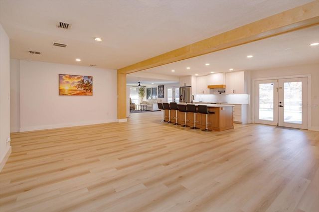 2010 LAKEVILLE ROAD N, Apopka, FL 32703