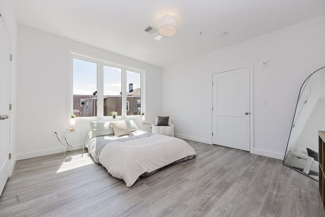 92-94 George St 202, Boston, MA 02119