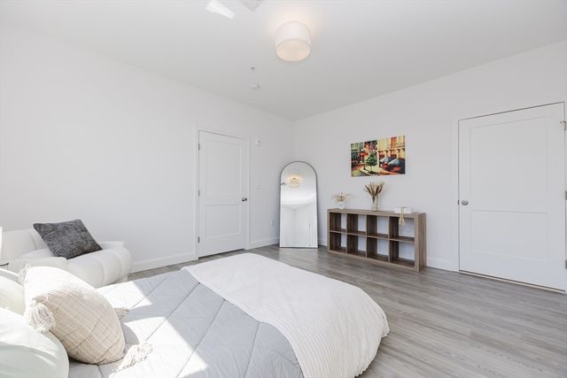 92-94 George St 202, Boston, MA 02119