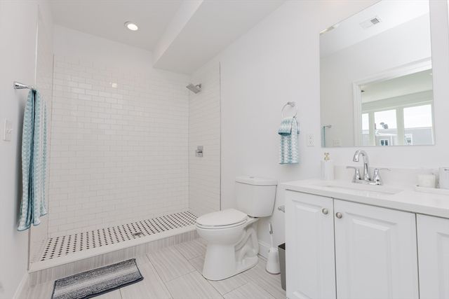 92-94 George St 202, Boston, MA 02119