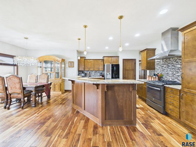 4205 S Alpine Ave Avenue, Sioux Falls, SD 57110