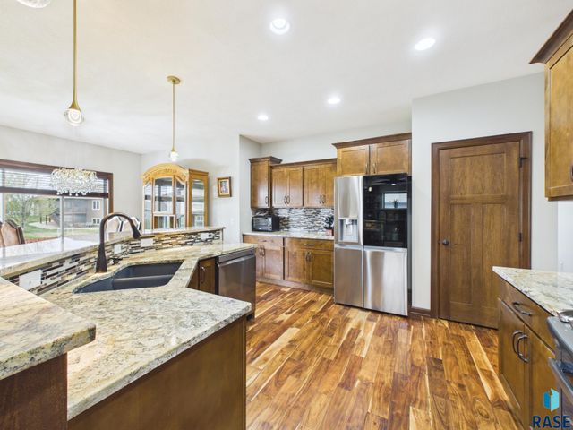4205 S Alpine Ave Avenue, Sioux Falls, SD 57110