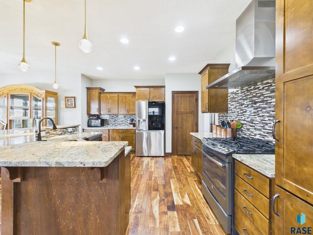 4205 S Alpine Ave Avenue, Sioux Falls, SD 57110
