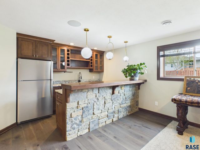 4205 S Alpine Ave Avenue, Sioux Falls, SD 57110