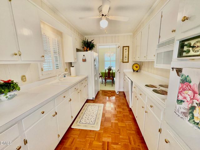 1604 Crescent Drive, Henderson, NC 27536