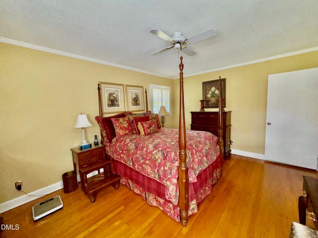 1604 Crescent Drive, Henderson, NC 27536