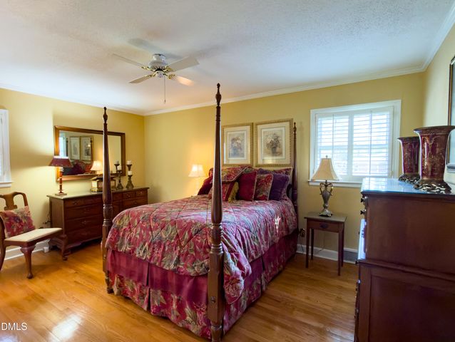 1604 Crescent Drive, Henderson, NC 27536