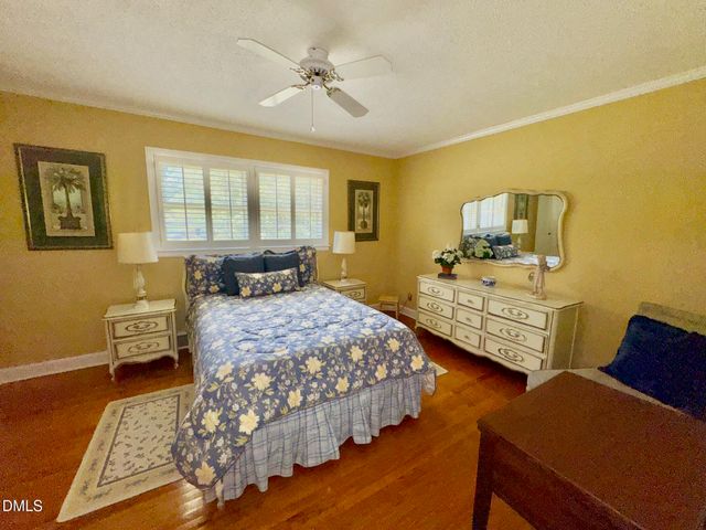 1604 Crescent Drive, Henderson, NC 27536