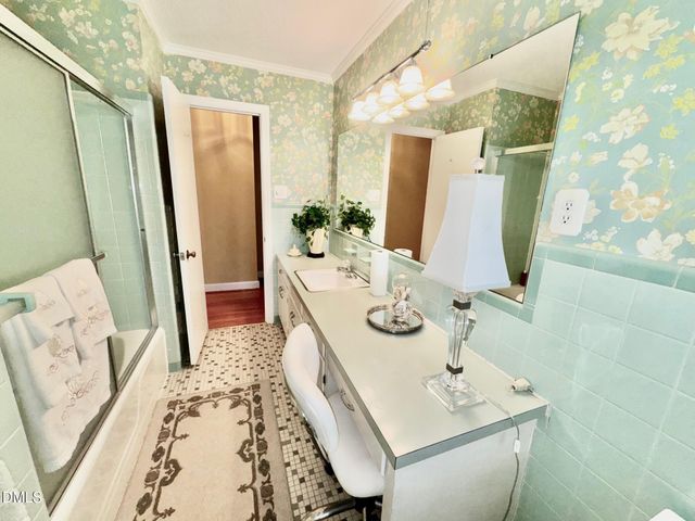 1604 Crescent Drive, Henderson, NC 27536
