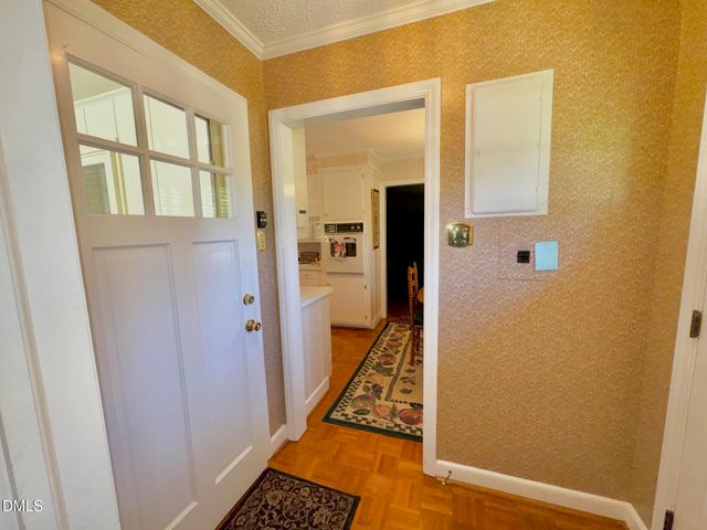 1604 Crescent Drive, Henderson, NC 27536