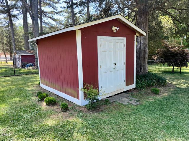 1604 Crescent Drive, Henderson, NC 27536