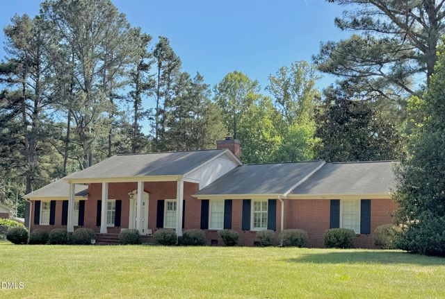 1604 Crescent Drive, Henderson, NC 27536