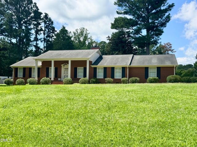 1604 Crescent Drive, Henderson, NC 27536