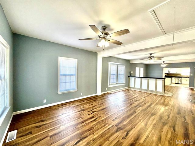 100 School Street, Wilsonville, IL 62093