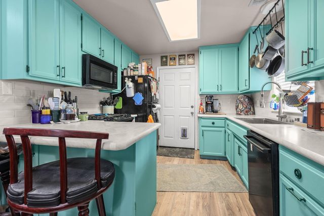 7060 Pit Road, Redding, CA 96001