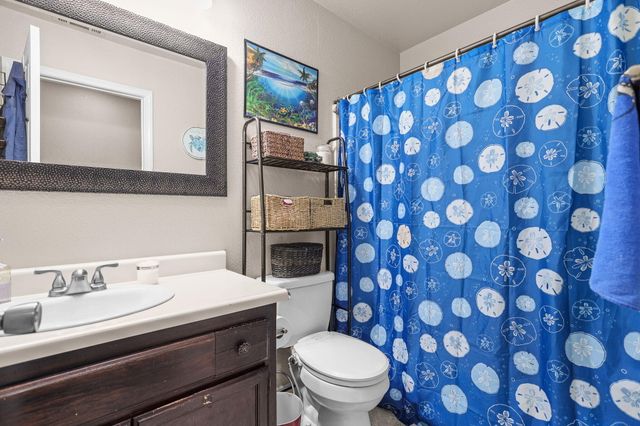 7060 Pit Road, Redding, CA 96001