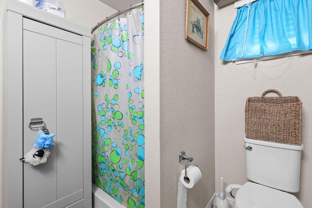 7060 Pit Road, Redding, CA 96001