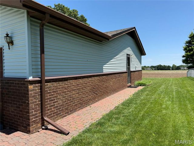 519 Franklin Avenue, Troy, IL 62294