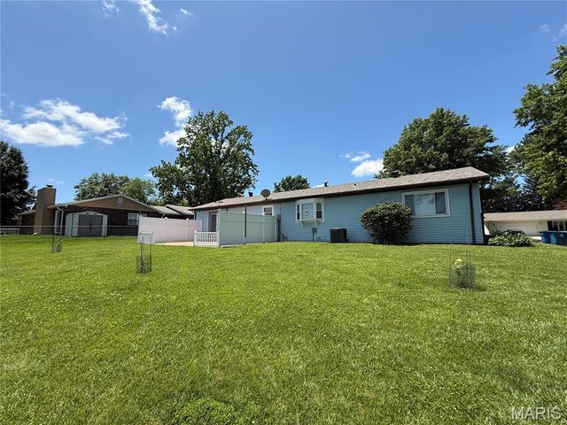 519 Franklin Avenue, Troy, IL 62294
