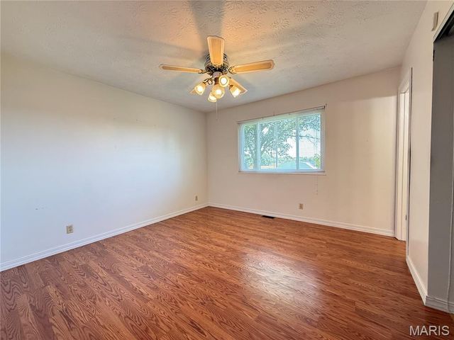 519 Franklin Avenue, Troy, IL 62294