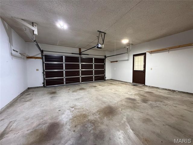 519 Franklin Avenue, Troy, IL 62294