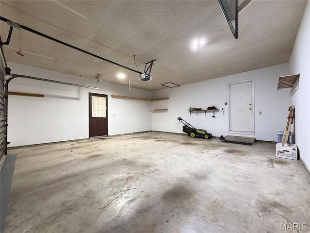 519 Franklin Avenue, Troy, IL 62294