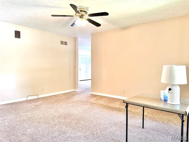 519 Franklin Avenue, Troy, IL 62294