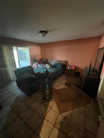 4361 SW 3rd St, Miami, FL 33134