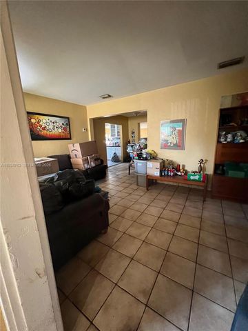 4361 SW 3rd St, Miami, FL 33134