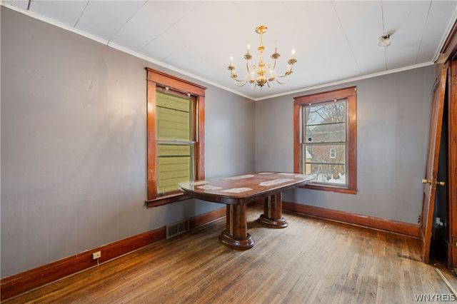 1703 Niagara Street, Niagara Falls, NY 14303
