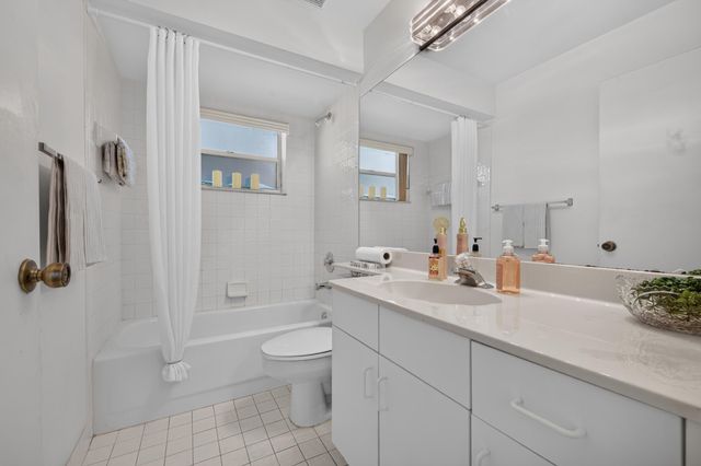 11099 180TH Court S, Boca Raton, FL 33498