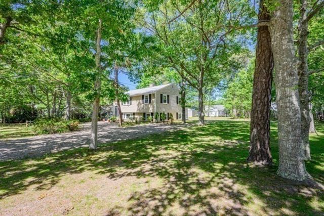 19 Maine Avenue, Yarmouth, MA 02673