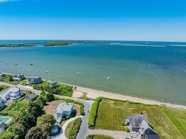 19 Maine Avenue, Yarmouth, MA 02673