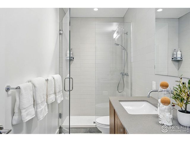 1916 23rd St 6, Boulder, CO 80302