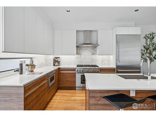 1916 23rd St 6, Boulder, CO 80302