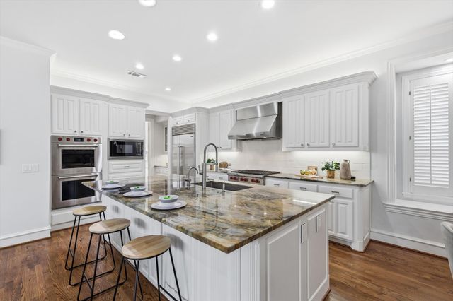 5917 Davenhill Court, Plano, TX 75093