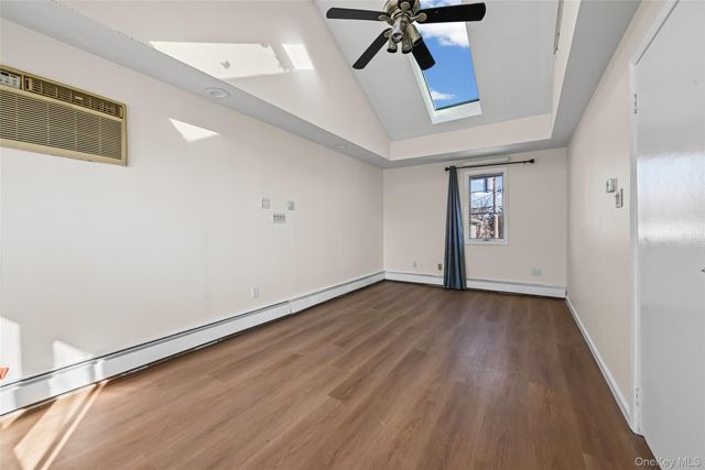 130 Gordon Place, Freeport, NY 11520