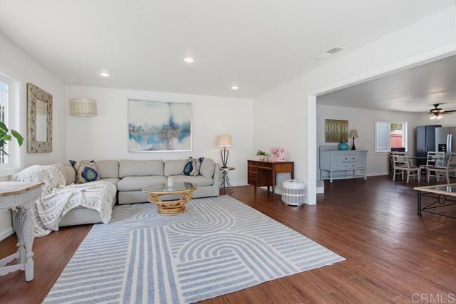 4925 Siesta Drive, Oceanside, CA 92057