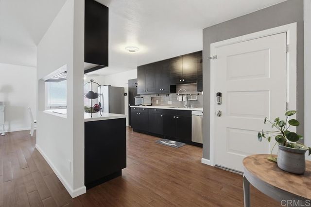 4925 Siesta Drive, Oceanside, CA 92057