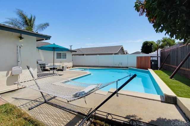 4925 Siesta Drive, Oceanside, CA 92057