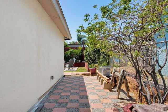4925 Siesta Drive, Oceanside, CA 92057