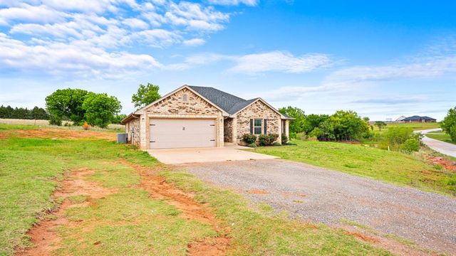 2306 County Road 1335, Blanchard, OK 73010